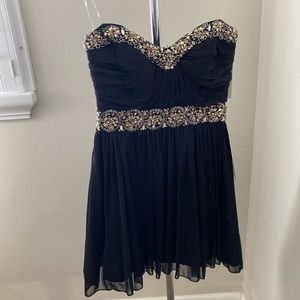 Black sequence cocktail dress size JUNIOR 5